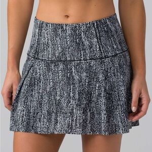 Lululemon Lost in Pace Skirt